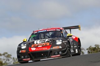 #12	Competition Motorsports / McElrea Racing	Porsche 911 GT3-R	David Calvert-Jones	Kevin Estre	Jaxon Evans	Porsche 911 GT3-R	Bathurst 12 Hour 2019 | Porsche Motorsport
