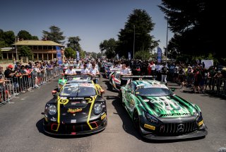 #999	Mercedes-AMG GT3	Mercedes-AMG Team GruppeM Racing	Maximilian Buhk / Rafaelle Marciello / Felipe Fraga Bathurst 12 Hour 2020 Parade | Kevin Pecks, Vier Communication