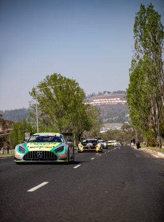 #888	Mercedes-AMG GT3	Mercedes-AMG Team Triple Eight Race Engineering	Jamie Whincup / Shane van Gisbergen / Maximilian Goetz Bathurst 12 Hour 2020 | Kevin Pecks, Vier Communication