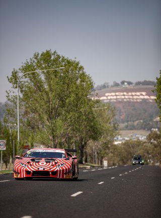 #6	Lamborghini Huracan GT3	Wall Racing	Cameron McConville / Tony D'Alberto / Jules Westwood / Adrian Deitz Bathurst 12 Hour 2020 | Kevin Pecks, Vier Communication