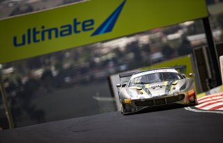 #27	HubAuto Corsa/ Racing	Ferrari 488 GT3	Marcos Gomes	Tim Slade	Daniel Serra	Bathurst 12 Hour 2020 | Kevin Pecks, Vier Communication