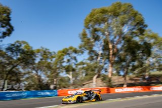 #911	Absolute Racing	Porsche 911 GT3 R	Mathieu Jaminet	Patrick Pillet	Matt Campbell	Bathurst 12 Hour 2020 | Blanpain GT Series