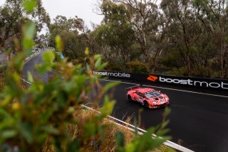 6	Wall Racing	Lamborghini Huracan GT3	Tony D'Alberto	David Wall	Adrian Deitz	Grant Denyer  | SRO Motorsports Group / Xynamic Automotive Photography