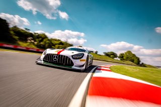 86	Stradale Motorsport		Mercedes-AMG GT3	Charl Arangies		Arnold Neveling		Clint Weston				 | Tim Upietz / Mercedes-AMG