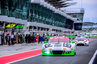 #912 Manthey Racing Porsche 911 GT3R Frederic Makowiecki (FRA) Richard Lietz (AUT) Michael Christensen (DNK) | SRO / Dirk Bogaerts Photography