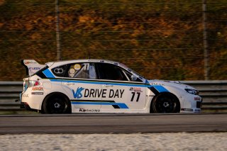 #77 Jim Hunter Motorsport Subaru STi Impreza 2.0 Jim Hunter (AUS) Grant Johnson (AUS) Andrew MacPherson (AUS) Allan Letcher (AUS) | SRO / Dirk Bogaerts Photography