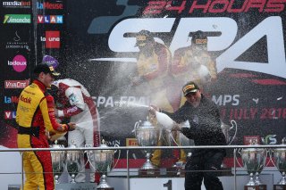 CELEBRATION ON THE PRO AM PODIUM | OLIVIER BEROUD / VISION SPORT AGENCY