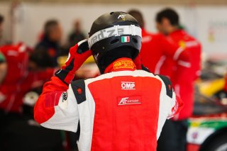 AF CORSE (ITA) MECHANIC | OLIVIER BEROUD / VISION SPORT AGENCY