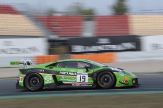 #19 GRT GRASSER RACING TEAM (AUT) LAMBORGHINI HURACAN GT3 LUCA STOLZ (DEU) MICHELE BERETTA (ITA) | OLIVIER BEROUD / VISION SPORT AGENCY