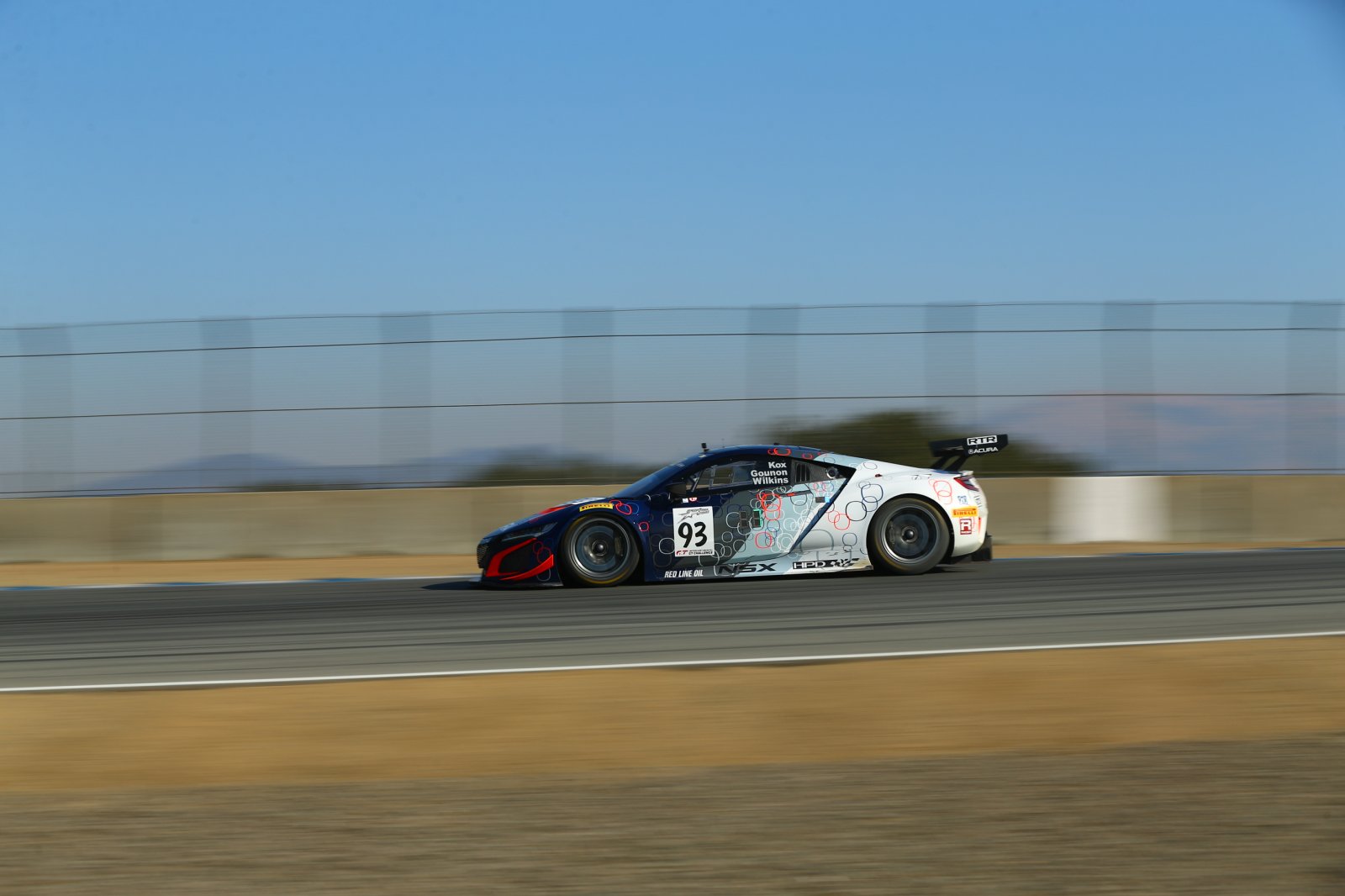 Dutch duo leads qualifying