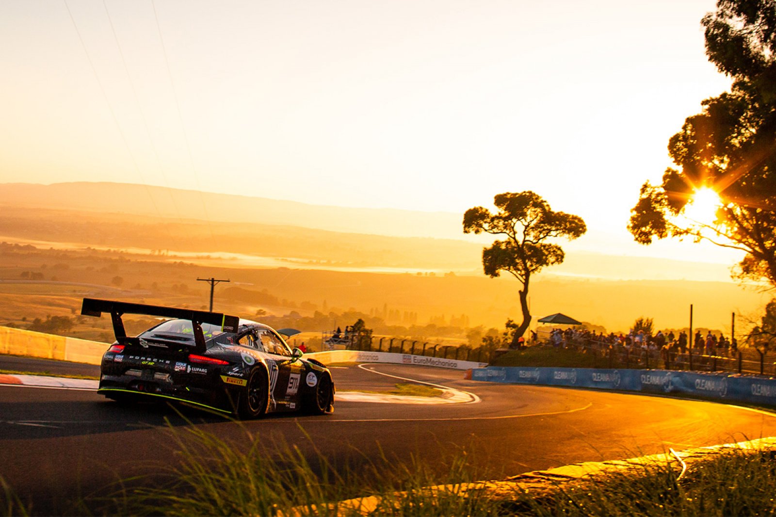 Intercontinental GT Challenge Powered by Pirelli extends Bathurst agreement until at least 2021