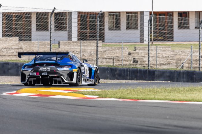 Gounon guns it to P1 in Kyalami Pre-Qualifying