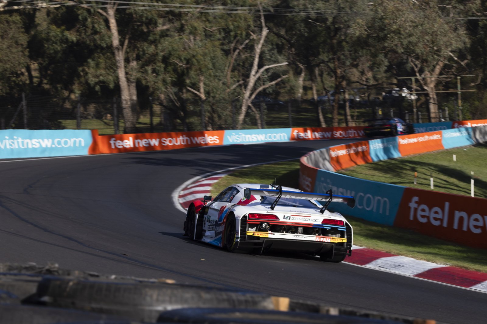FP6: Audi completes practice clean sweep at Bathurst