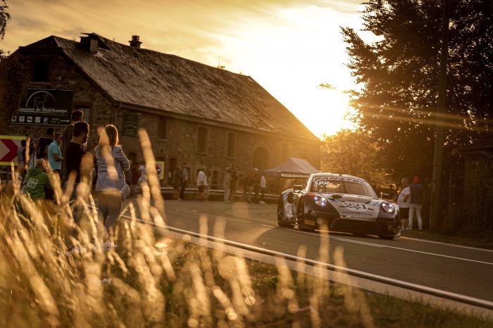 Thousands of fans welcome back the stars of GT racing at TotalEnergies 24 Hours of Spa parade