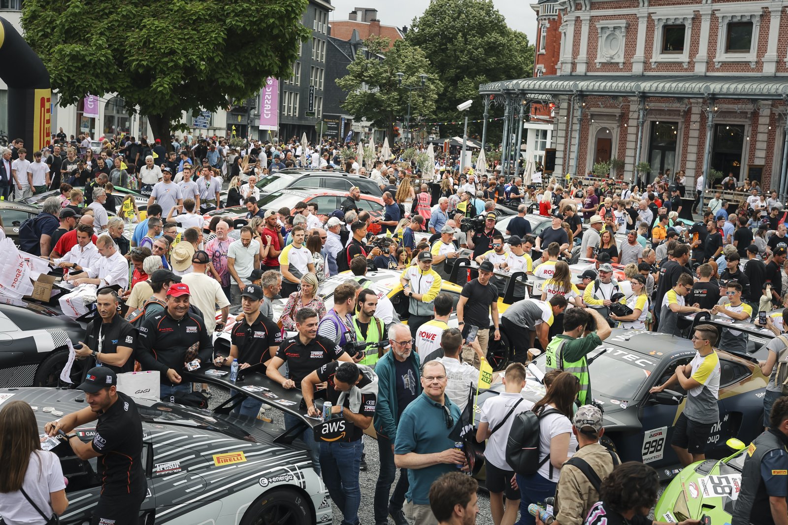 CrowdStrike 24 Hours of Spa parade draws thousands of fans ahead of 75th edition