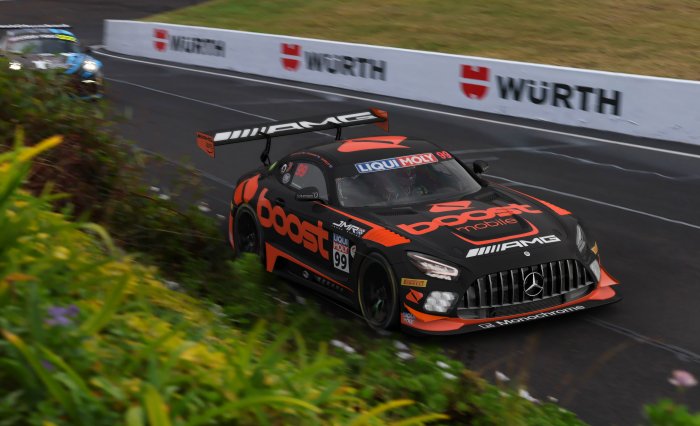 Triple Eight confirms Boost Mobile-backed Pro-Am entry for Bathurst