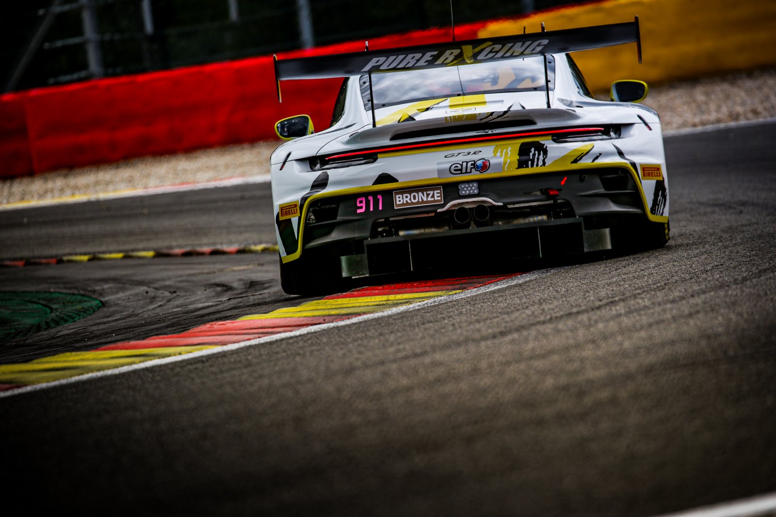 Pure Rxcing Porsche tops disrupted Pre-Qualifying