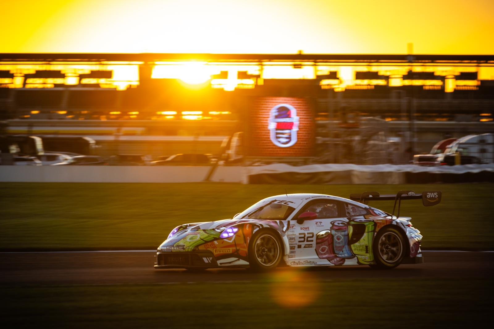 #Indy8H: Guven and GMG top tight Free Practice session