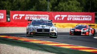 #8 Bentley Team M-Sport GBR Bentley Continental GT3 - - - Vincent Abril MCO Andy Soucek ESP Maxime Soulet BEL, Free Practice
 | SRO /  Kevin Pecks