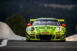 #911 Manthey-Racing DEU Porsche 911 GT3 R - - - Frederic Makowiecki FRA Romain Dumas FRA Dirk Werner DEU, qualifying
 | SRO /  Kevin Pecks