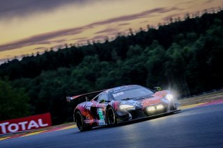 #58 Garage 59 GBR McLaren 650 S GT3 - - - Côme Ledogar FRA Olivier Pla FRA Ben Barnicoat GBR, Morning, Race
 | SRO / Dirk Bogaerts Photography