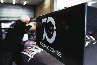 Scrutineering
 | SRO / Patrick Hecq Photography