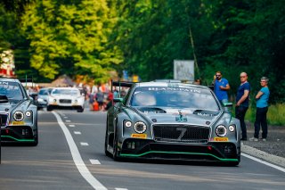 #7 Bentley Team M-Sport GBR Bentley Continental GT3 - Steven Kane GBR Jordan Pepper ZAF Jules Gounon FRA - -, Parade
 | SRO / Patrick Hecq Photography