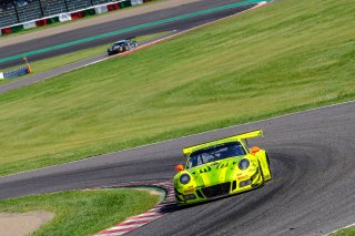 #911 Manthey-Racing DEU Porsche 911 GT3 R - Dirk Werner DEU Frederic Makowiecki FRA Romain Dumas FRA, Race
 | SRO / Dirk Bogaerts Photography