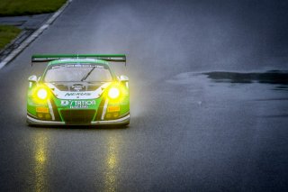 #77 D'Station Racing JPN Porsche 911 GT3 R Pro-Am Cup Satoshi Hoshino JPN Tubasa Kondo JPN Jono Lester NZL, Paid Practice 1
 | SRO / Dirk Bogaerts Photography