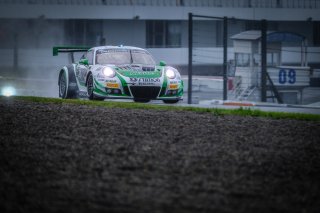#77 D'Station Racing JPN Porsche 911 GT3 R Pro-Am Cup Satoshi Hoshino JPN Tubasa Kondo JPN Jono Lester NZL, Paid Practice 1
 | SRO / Dirk Bogaerts Photography