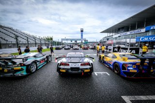 Suzuka 10 Hours Group Photo
 | SRO / Dirk Bogaerts Photography
