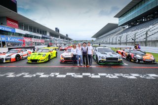 Suzuka 10 Hours Group Photo
 | SRO / Dirk Bogaerts Photography