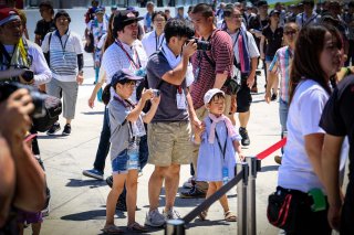 Suzuka 10 Hours Pitwalk
 | SRO / Dirk Bogaerts Photography