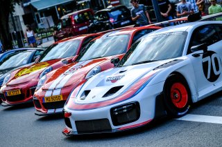 Parade
 | SRO / Dirk Bogaerts Photography