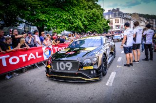 Parade
 | SRO / Dirk Bogaerts Photography