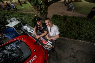 Parade
 | SRO / Kevin Pecks-1VIER