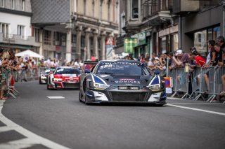 Parade
 | SRO / Kevin Pecks-1VIER