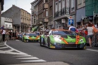 Parade
 | SRO / Kevin Pecks-1VIER