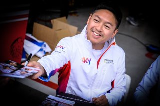 Autograph Session
 | SRO / Dirk Bogaerts Photography