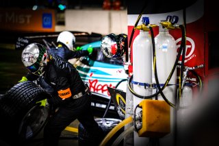 Free Practice 2, Pitlane
 | SRO / Dirk Bogaerts Photography