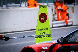 Free Practice 1, Pitlane
 | SRO / Dirk Bogaerts Photography