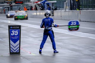Free Practice 1, Pitlane
 | SRO / Dirk Bogaerts Photography