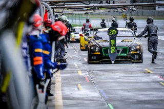 Free Practice 1, Pitlane
 | SRO / Dirk Bogaerts Photography