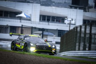 #44 Mercedes-AMG Team Strakka Racing GBR Mercedes-AMG GT3 Gary Paffett GBR/Platinum Lewis Williamson GBR/Gold Tristan Vautier FRA/Gold Pro IntGTC, Free Practice 1
 | SRO / Dirk Bogaerts Photography