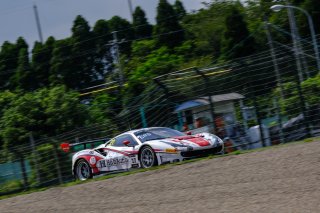 #27 HubAuto Corsa TWN Ferrari 488 GT3 Nick Cassidy NZL/Gold Nick Foster AUS/Gold Heikki Kovalainen FIN/Platinum Pro IntGTC, Qualifying
 | SRO / Dirk Bogaerts Photography