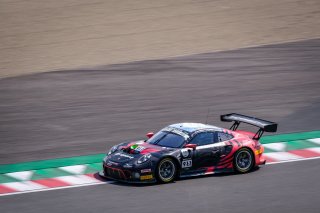 #911 EBM NZL Porsche 911 GT3 R  Sven M&uuml;ller DEU/Gold Romain Dumas FRA/Platinum Mathieu Jaminet FRA/Gold Pro IntGTC, Race
 | SRO / Dirk Bogaerts Photography