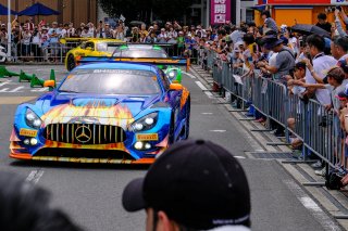 Parade
 | SRO / Dirk Bogaerts Photography