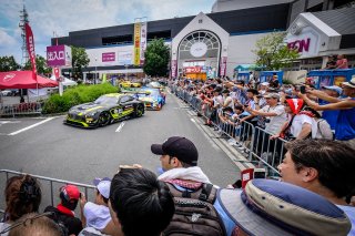 Parade
 | SRO / Dirk Bogaerts Photography