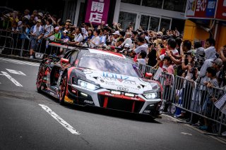 Parade
 | SRO / Dirk Bogaerts Photography