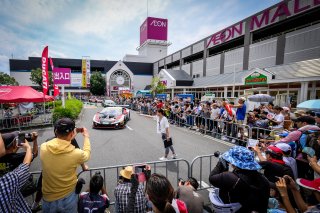 Parade
 | SRO / Dirk Bogaerts Photography